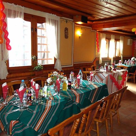 Chuchura Family Hotel Копривштица Экстерьер фото