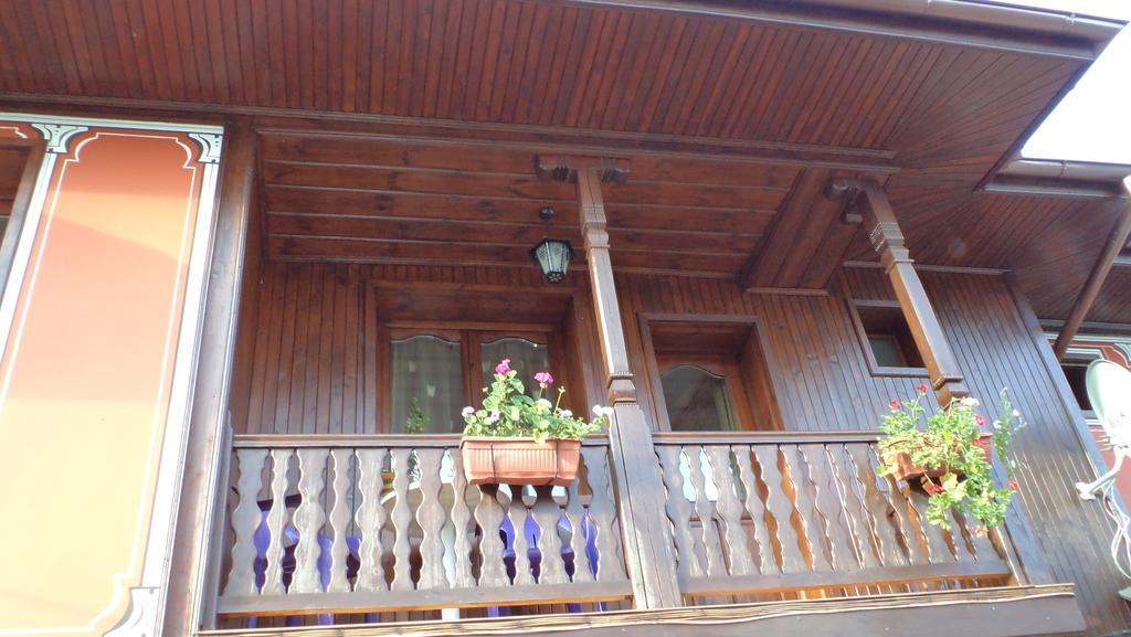 Chuchura Family Hotel Копривштица Экстерьер фото
