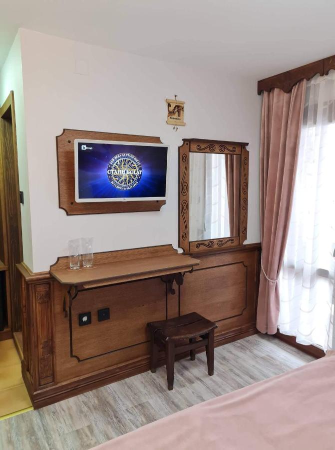 Chuchura Family Hotel Копривштица Экстерьер фото