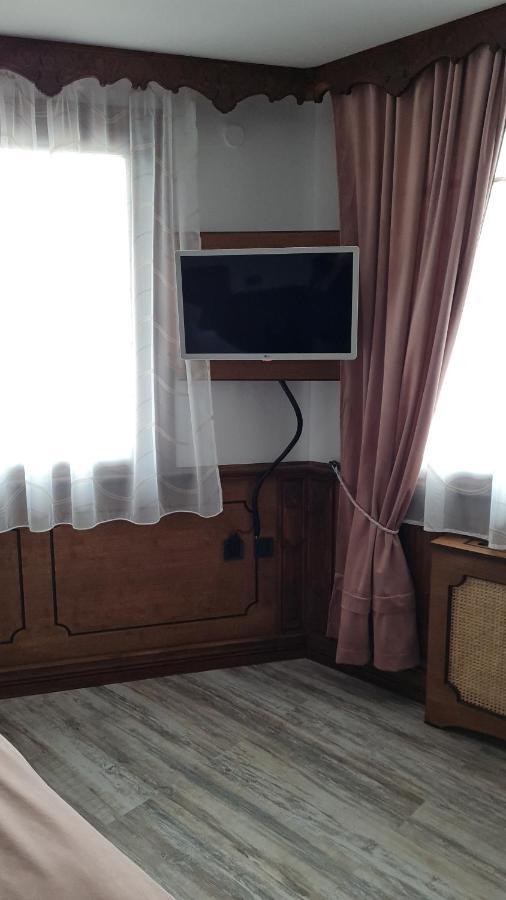 Chuchura Family Hotel Копривштица Экстерьер фото