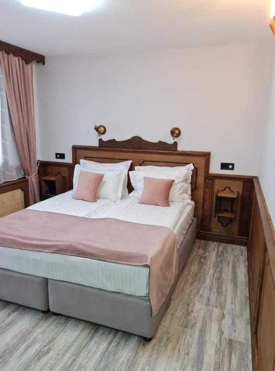 Chuchura Family Hotel Копривштица Экстерьер фото