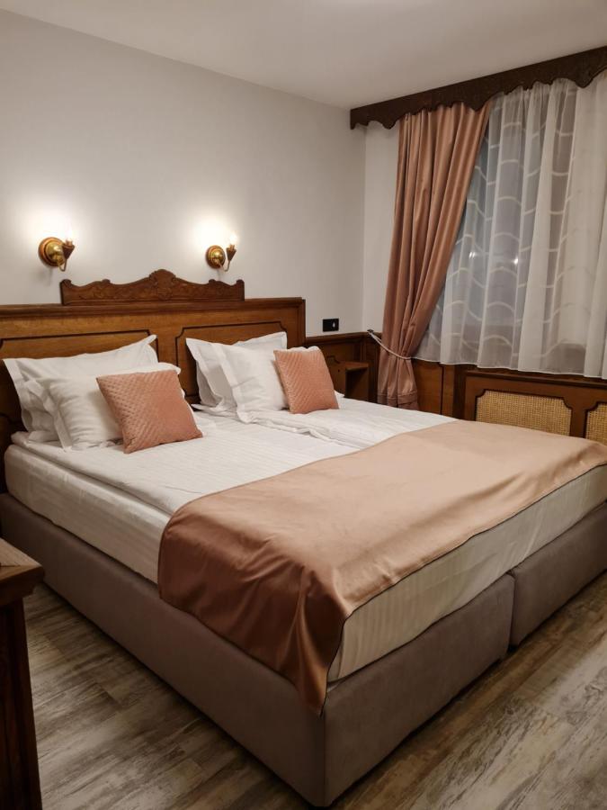 Chuchura Family Hotel Копривштица Экстерьер фото